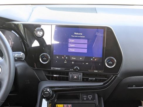 Used 2025 Lexus NX 350 AWD w/ Accessory Package (Z2) image 17