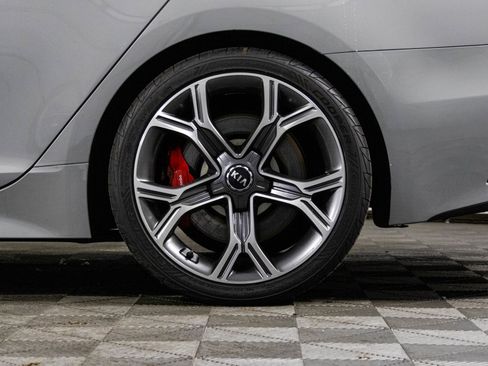 Used 2018 Kia Stinger GT image 43