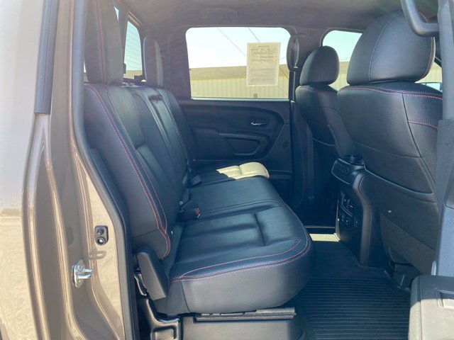 Used 2024 Nissan Titan PRO-4X w/ Pro-4x Convenience Package AWD/4WD image 21