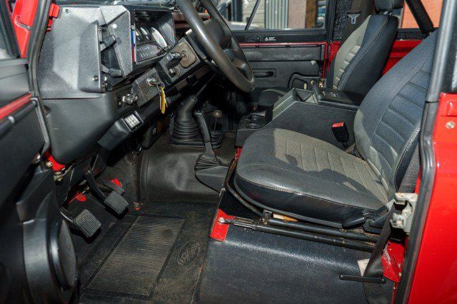 Used 1994 Land Rover Defender 90 AWD/4WD image 14