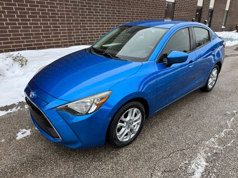 Used 2018 Toyota Yaris iA image 26