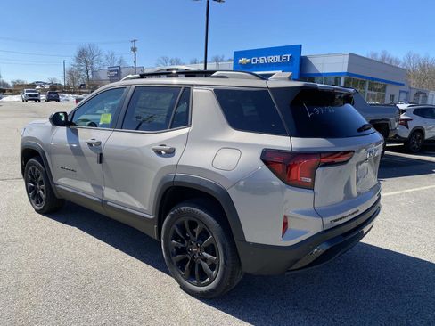 New 2026 GMC Terrain Elevation w/ Black Edition AWD/4WD image 3