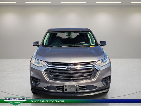 Used 2019 Chevrolet Traverse LS FWD image 9