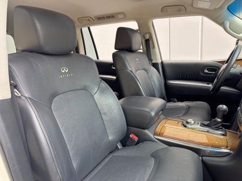 Used 2014 INFINITI QX80 4WD w/ Theater Package image 41