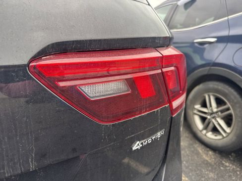 Used 2022 Volkswagen Tiguan SE image 13