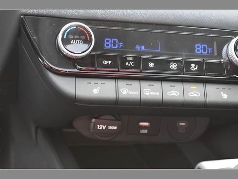 New 2026 Hyundai Elantra Limited FWD image 25