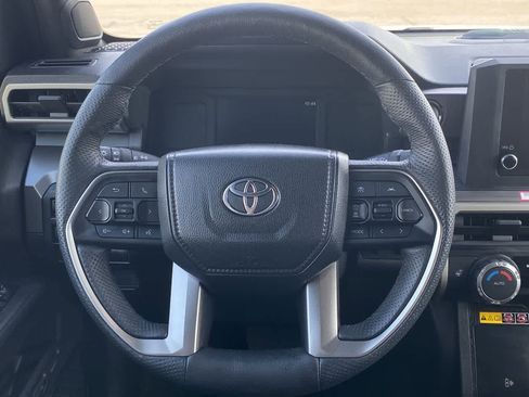 Certified 2024 Toyota Tacoma SR5 AWD/4WD image 14