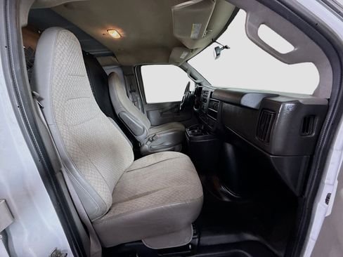 Used 2021 Chevrolet Express 2500 w/ Driver Convenience Package RWD image 24