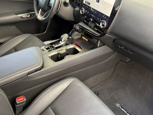 Used 2025 Lexus NX 350h AWD w/ Accessory Package (P5) image 20