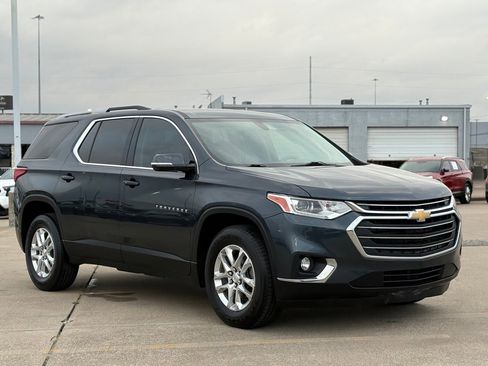 Used 2018 Chevrolet Traverse LT image 5