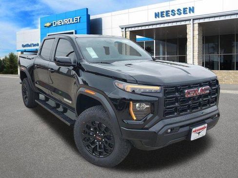 New 2026 GMC Canyon Elevation w/ Convenience Package RWD image 1