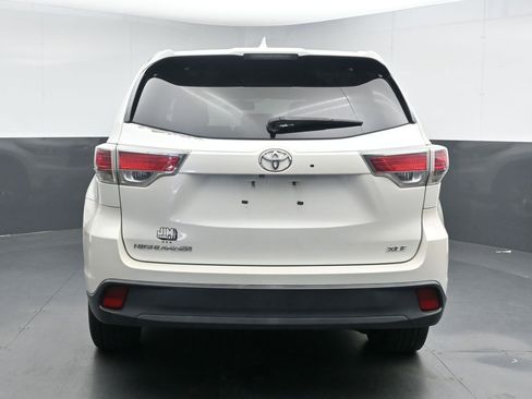 Used 2015 Toyota Highlander XLE image 7