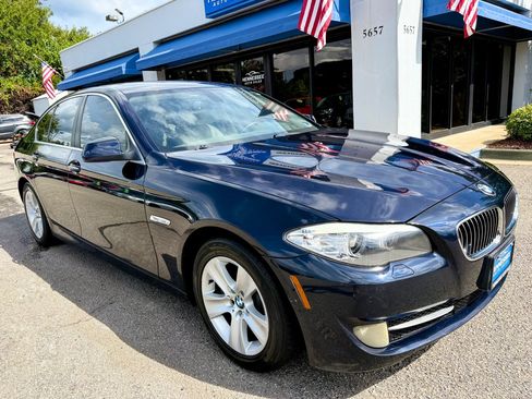 Used 2011 BMW 528i Sedan RWD image 17