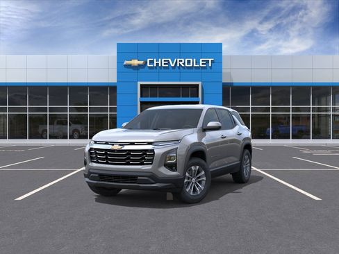 New 2026 Chevrolet Equinox LT FWD image 8