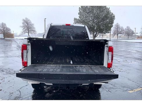 Used 2019 Ford F350 Limited image 11