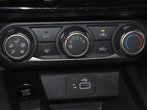 Certified 2025 Nissan Kicks S AWD/4WD image 18