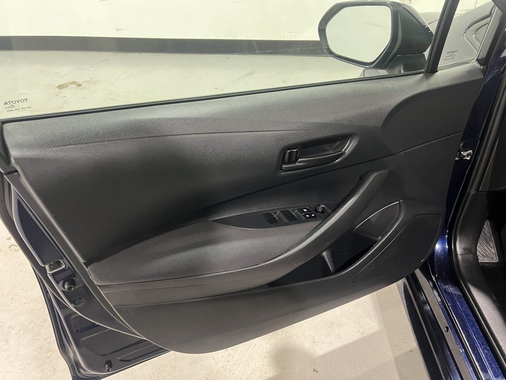 Used 2024 Toyota Corolla LE FWD image 19