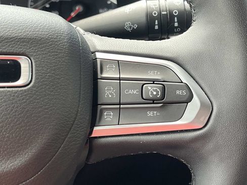 Certified 2025 Jeep Compass Limited AWD/4WD image 25