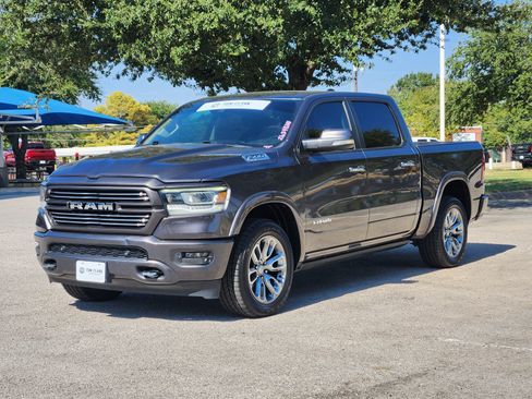 Used 2021 RAM 1500 Laramie AWD/4WD image 2