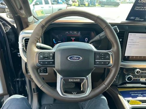 Certified 2025 Ford F450 King Ranch w/ FX4 Off-Road Package AWD/4WD image 12
