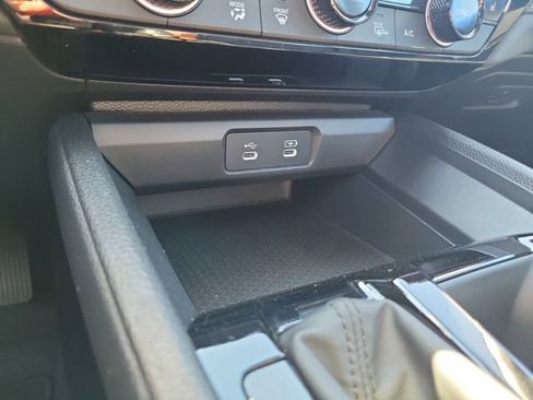 Certified 2024 Honda Accord EX-L image 22