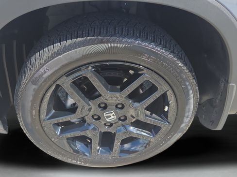 Used 2025 Honda Passport Black Edition image 39
