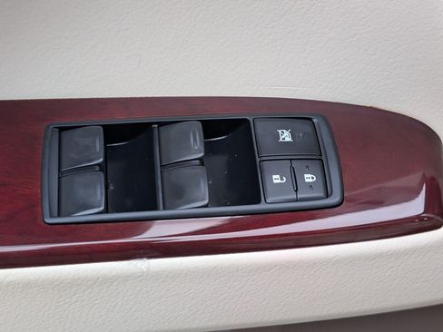 Used 2019 Lexus GX 460 Premium w/ Premium Package AWD/4WD image 21