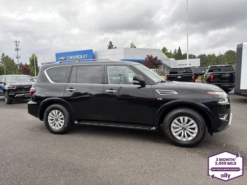 Used 2021 Nissan Armada SV AWD/4WD image 7