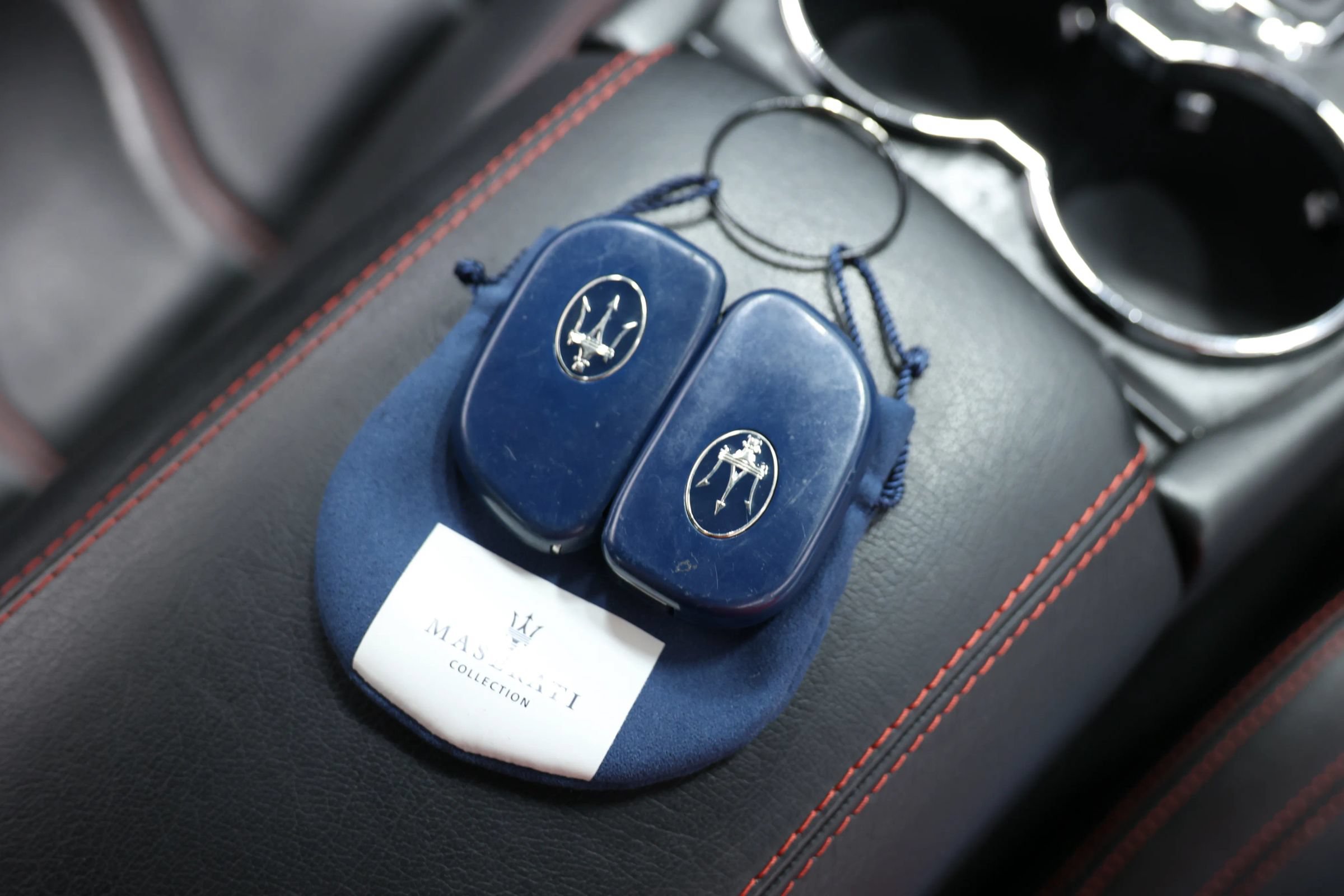 Used 2012 Maserati GranTurismo S RWD image 5