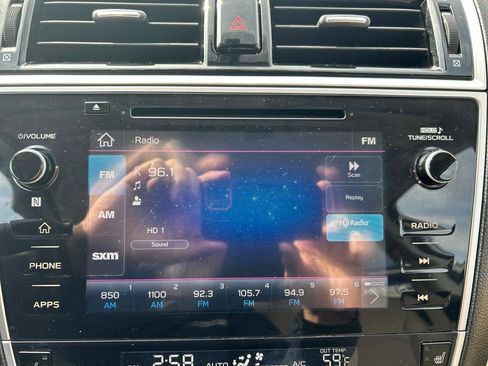 Used 2019 Subaru Outback 2.5i Premium w/ Popular Package #2 image 13