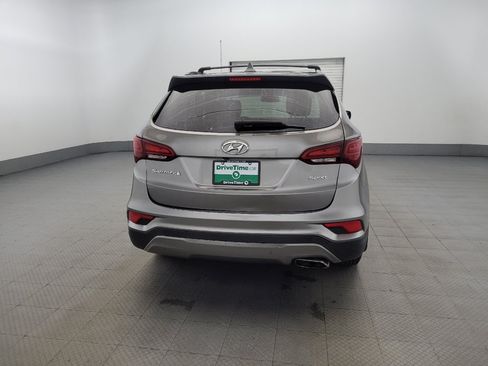 Used 2018 Hyundai Santa Fe Sport FWD image 7