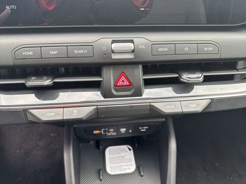 New 2025 Kia K4 GT-Line Turbo FWD image 8