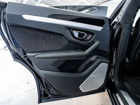 Used 2019 Lamborghini Urus image 57