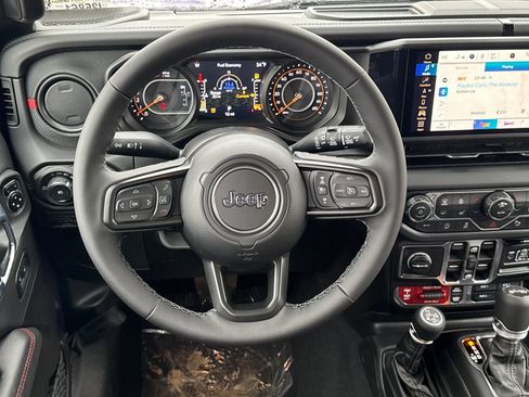 New 2026 Jeep Wrangler Unlimited Rubicon image 13
