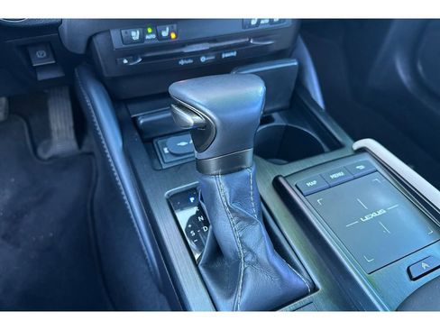 Used 2019 Lexus ES 350 image 24