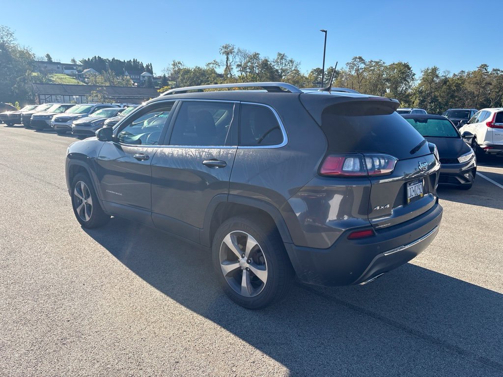 Used 2019 Jeep Cherokee Limited AWD/4WD image 5