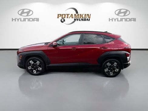 Certified 2024 Hyundai Kona SEL w/ Convenience Package FWD image 8