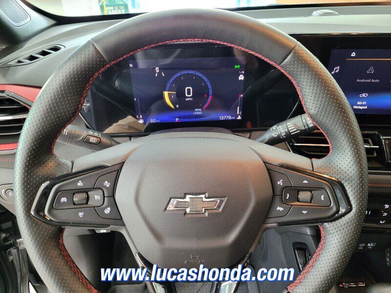 Used 2025 Chevrolet TrailBlazer RS w/ Convenience Package FWD image 10