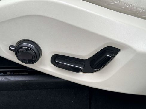 Used 2021 Volvo XC60 T5 Inscription w/ Protection Package Premier image 23