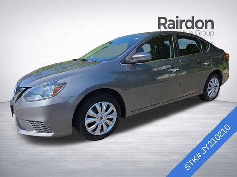 Used 2018 Nissan Sentra S FWD image 3
