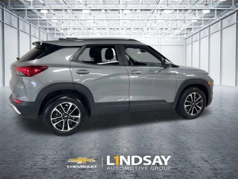 Certified 2024 Chevrolet TrailBlazer LT FWD image 2