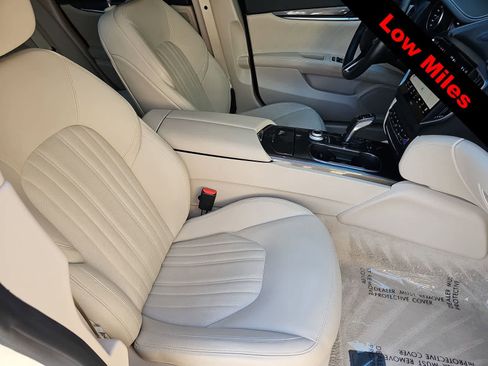 Used 2021 Maserati Ghibli S RWD image 18