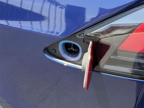 Used 2022 Tesla Model X Plaid AWD/4WD image 10