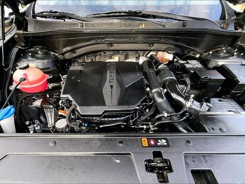 Used 2023 Hyundai Santa Fe Limited image 9