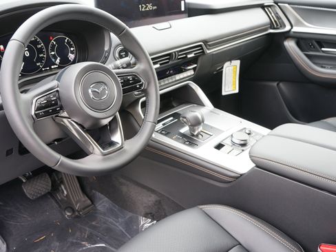 New 2026 MAZDA CX-90 Plug-In Hybrid w/ Preferred AWD/4WD image 13
