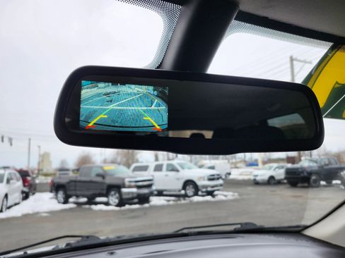 Used 2020 Dodge Journey SE w/ Blacktop Package image 19