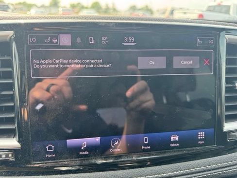 Used 2022 Chrysler Pacifica Touring-L FWD image 19