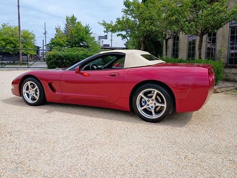 Used 2002 Chevrolet Corvette Convertible w/ Preferred Equipment Group2 RWD image 80