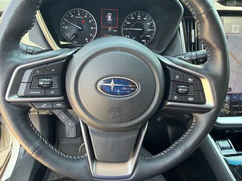 Used 2022 Subaru Outback Limited XT AWD/4WD image 18