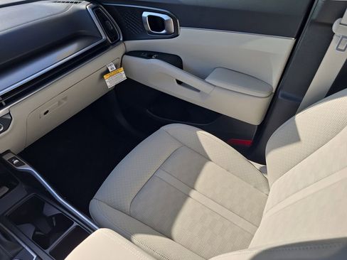 New 2026 Kia Sorento S image 15